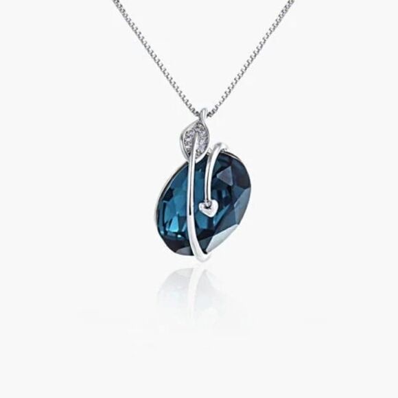 2/$40 Ladies Elegant Blue Platinum Crystal Necklace - Picture 2 of 4